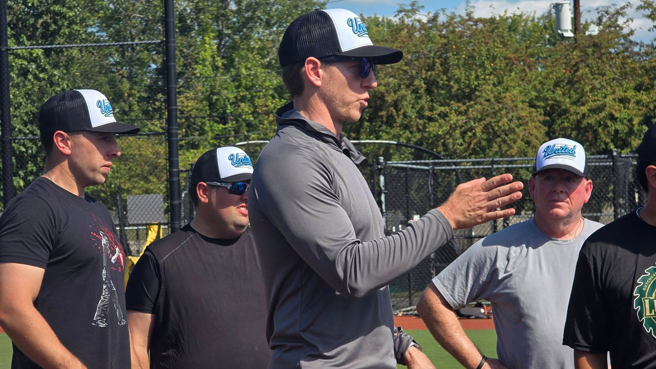 brian-instructing-at-a-clinic
